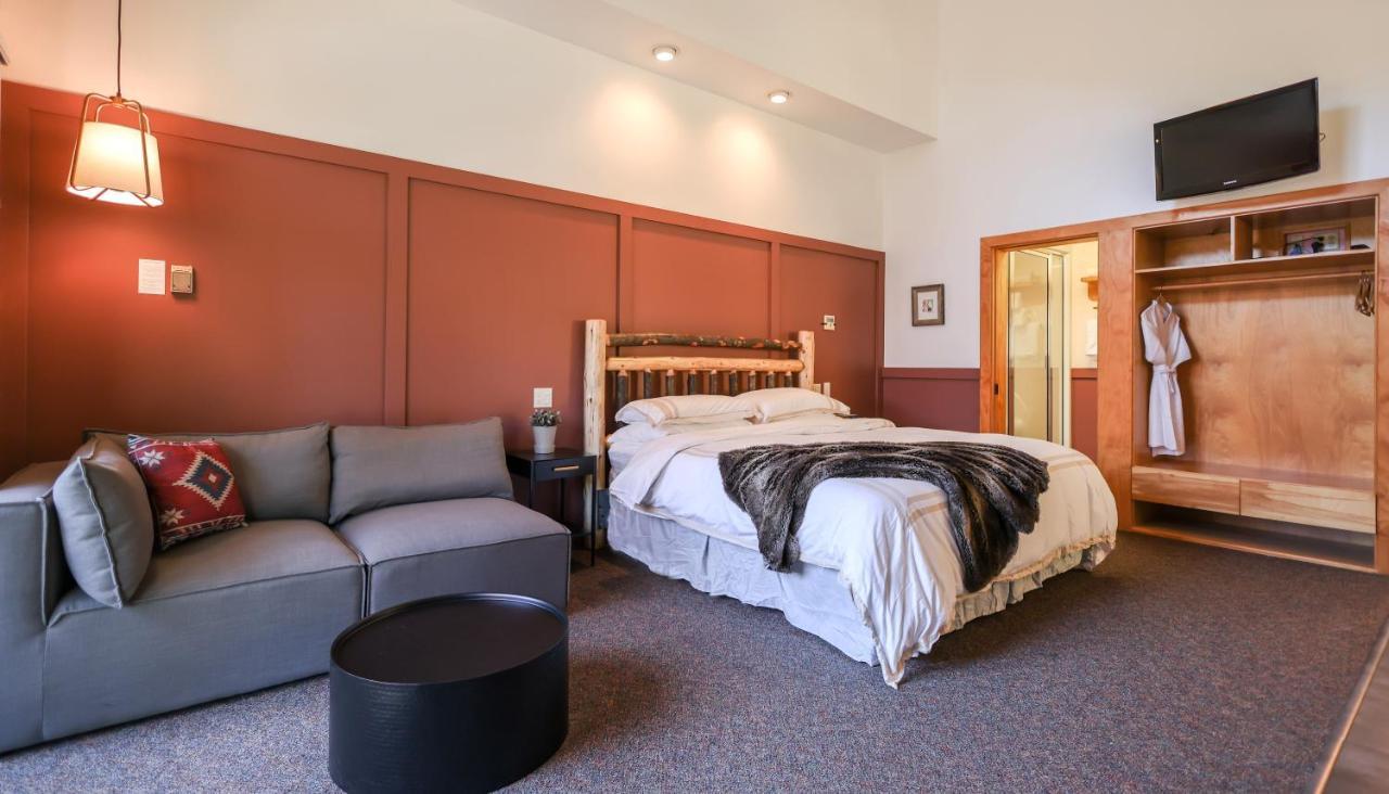 Outland Chalet & Suites Great Smoky Mountains Whittier Zewnętrze zdjęcie